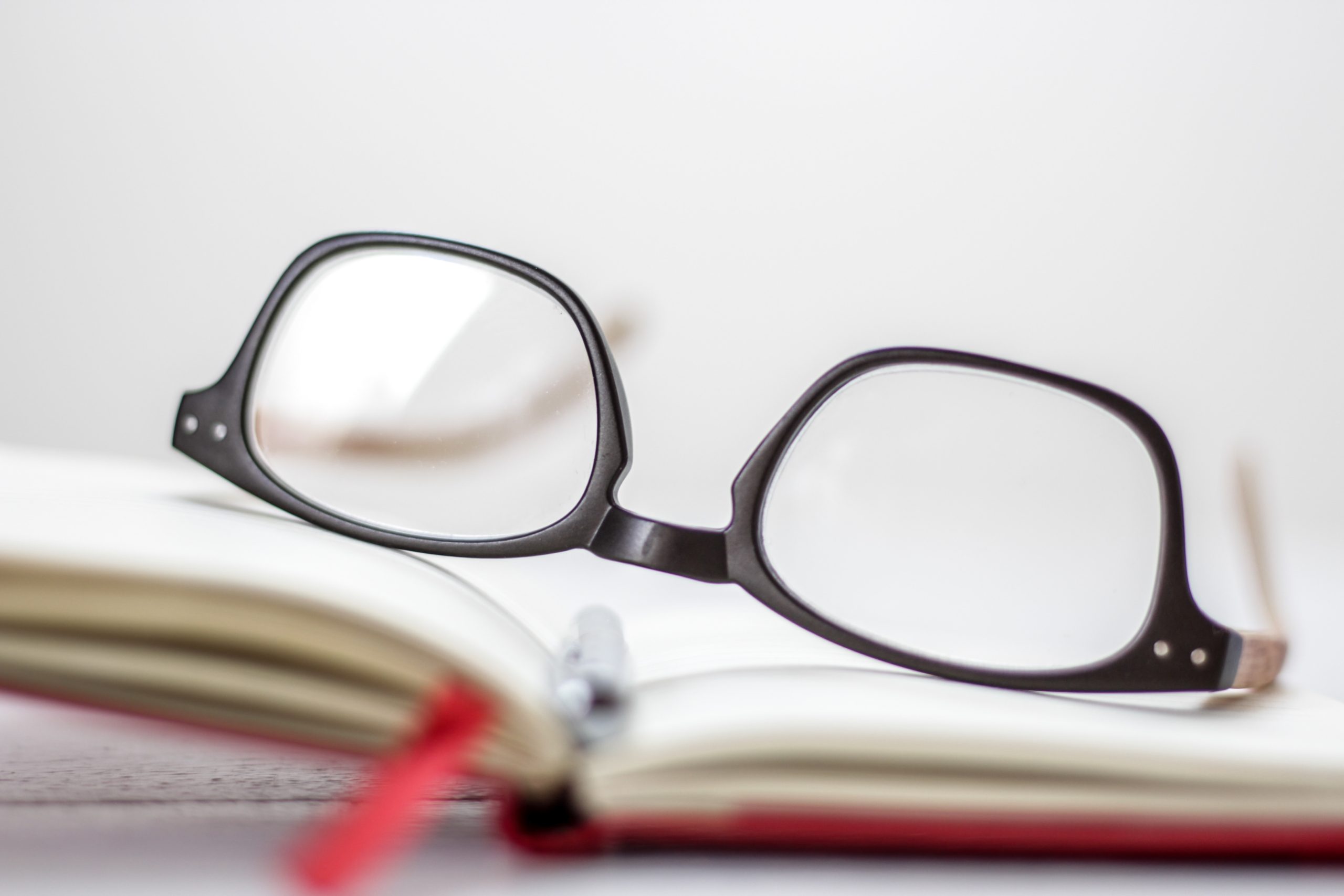 Hey Sales Leader: Use LENSES, not LABELS